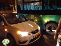 נפגשים בכיכר