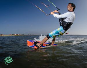 קייט סרפינג ספורט אתגרי עונתי