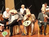 משהו טוב עובר על התזמורת האנדלוסית...