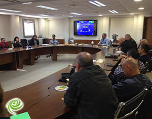 הים מגיע לעיר