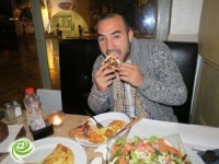 שף דניאל רחמים מ"משחקי השף" ביקר במסעדת "פטרה"