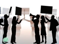 הפגנה מול בית ראש העיר