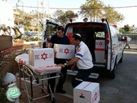 במד"א אספו וחילקו עשרות אלפי חבילות מזון