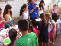 ״קופצים במתנ״ס״