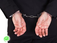 בן 50 נתפס על חם פורץ לרכב