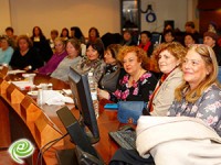 נשים צומחות ביחד