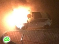 2 רכבים הוצתו ברובע ה׳