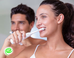 כל מה שצריך לדעת על תחזוקה נכונה של השיניים!