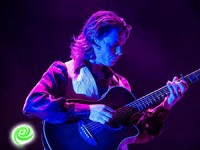 נעים מאוד, אלכס רזניקוביץ