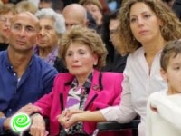 הלכה לעולמה אווה קלאנג