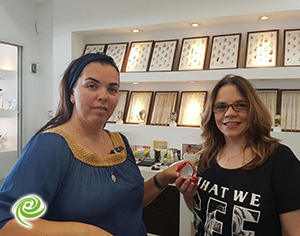 והזוכה בטבעת זהב היא...