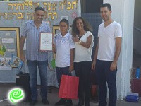 שולחן עגול אשדוד יעניק פרס מצטיין ערכי חודשי