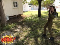 ענבר סולומון לוקחת באיזי את צה״ל