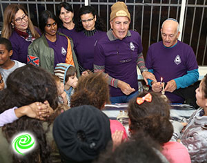 סיירת סופגניות של מתנדבי אדמה אגן