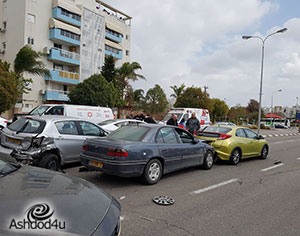 תאונה בשד' עובד בן עמי פינת בני ברית באשדוד
