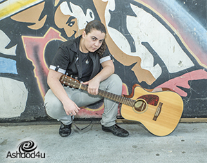 מספרד באהבה, ענבל בן שטרית בהופעה