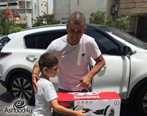 דרך ארץ קדמה לכדורגל: מחווה מרגשת של האדומים אשדוד