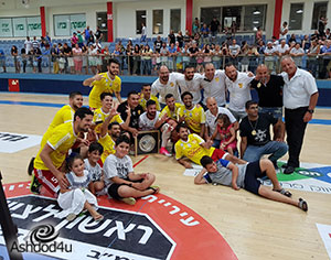 דולפיני אשדוד זכו באליפות הליגה