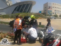 תאונה בין רכב לקשיש בן 80 שרכב על קורקינט