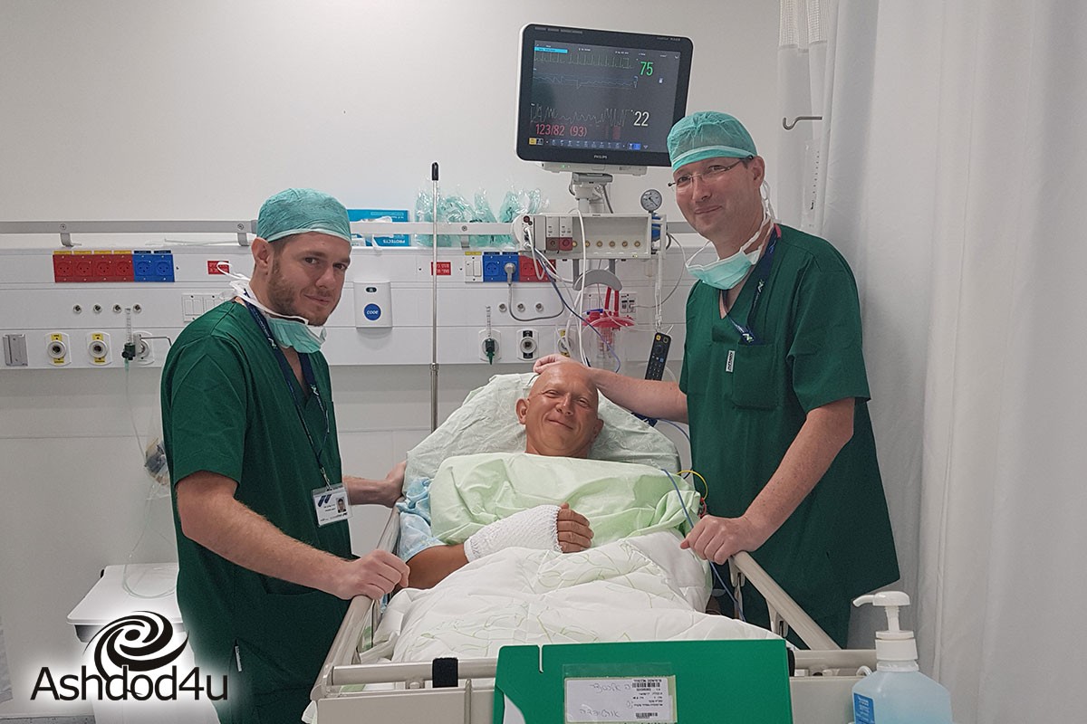 ד״ר אורי פרקש ערך את הניתוח הראשון בבי״ח אסותא אשדוד