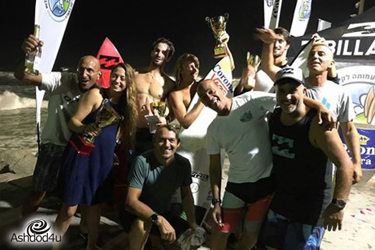 אליפות בילבונג לגלישת לילה