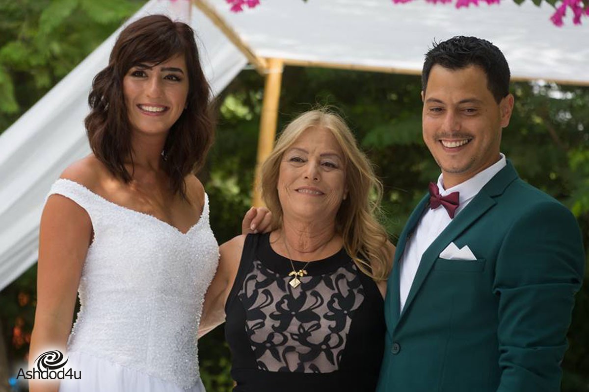 אורי והילה נפרדים מהרווקות