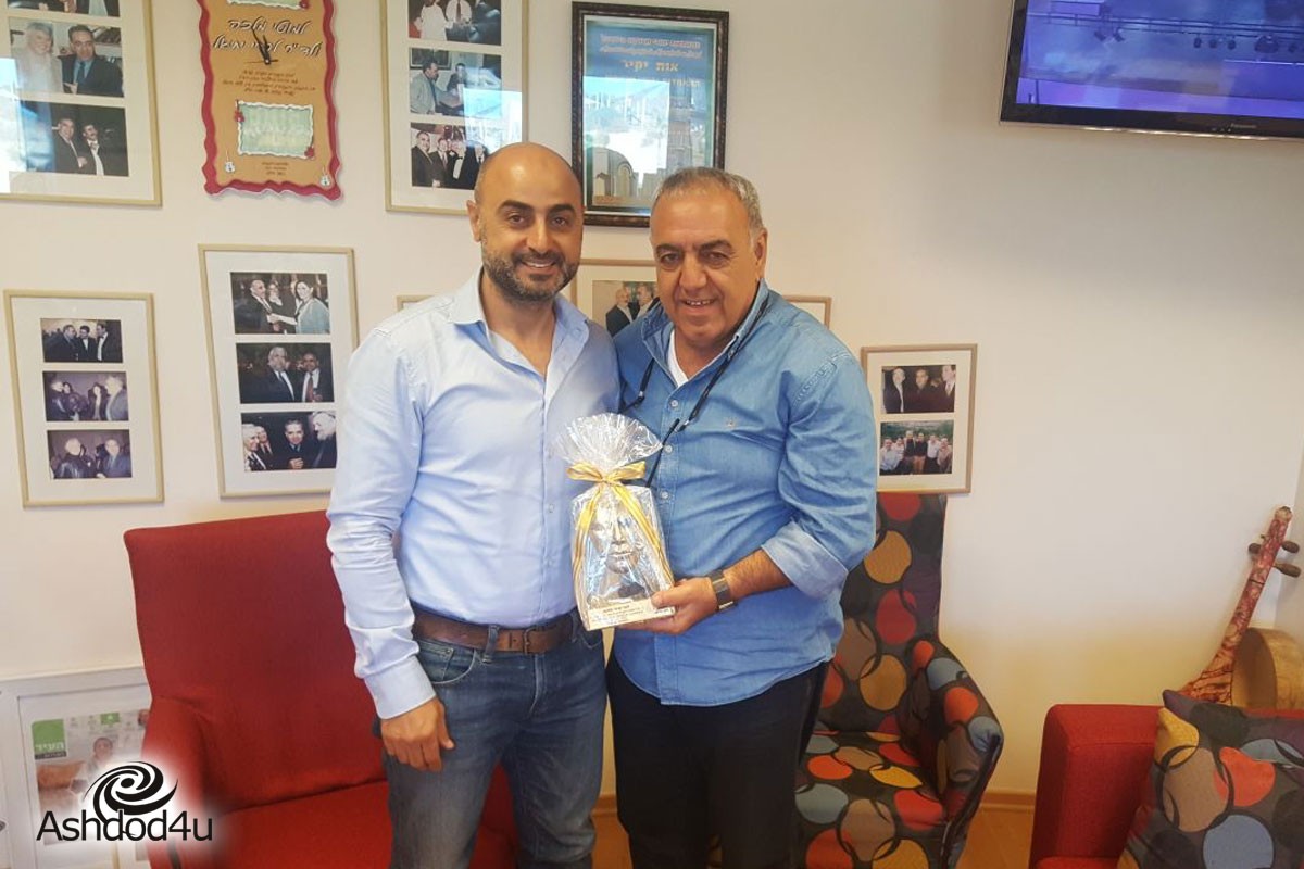 מנכ״ל תיאטרון ב"ש הגיע לברך