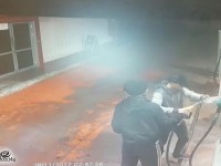 שני חשודים, בני 19 ו-21 הודו בשריפת חנות הבגדים לפני כשבועיים