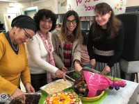 בי״ס גאולים ממשיך במסורת טו׳ בשבט