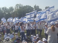 בפעם ה-28: ילדי הגנים חוגגים ראשונים