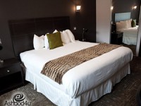 איך בוחרים גופי תאורה לבית?