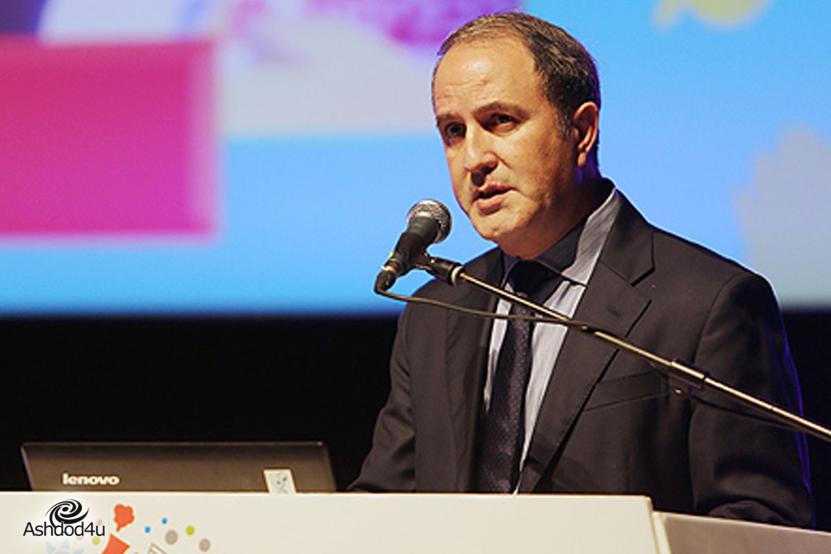 נחשפת השלישייה המובילה של לסרי: פרנקל החליף כיסאות עם כנפו