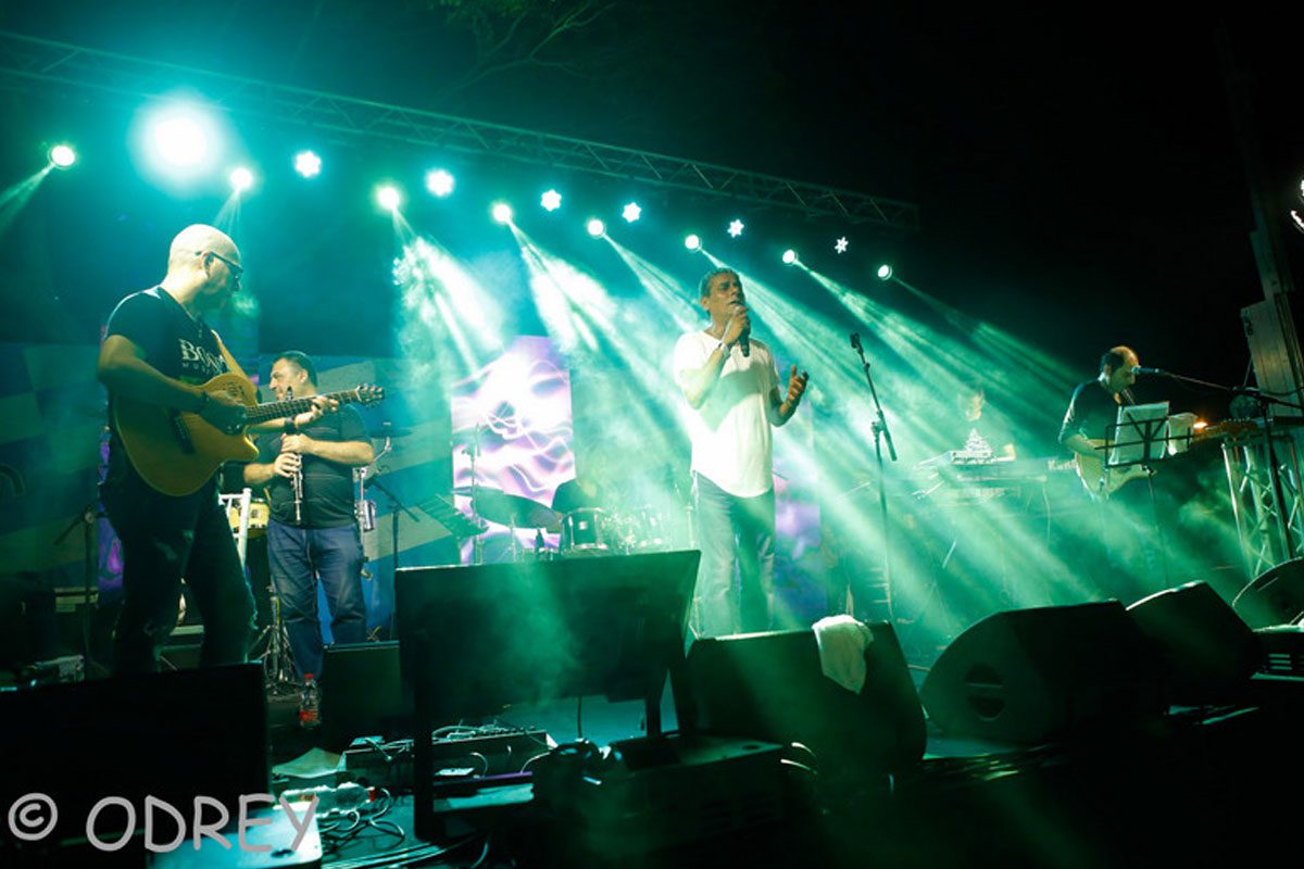 בטברנה בגבעת יונה... ערב של כוכבים