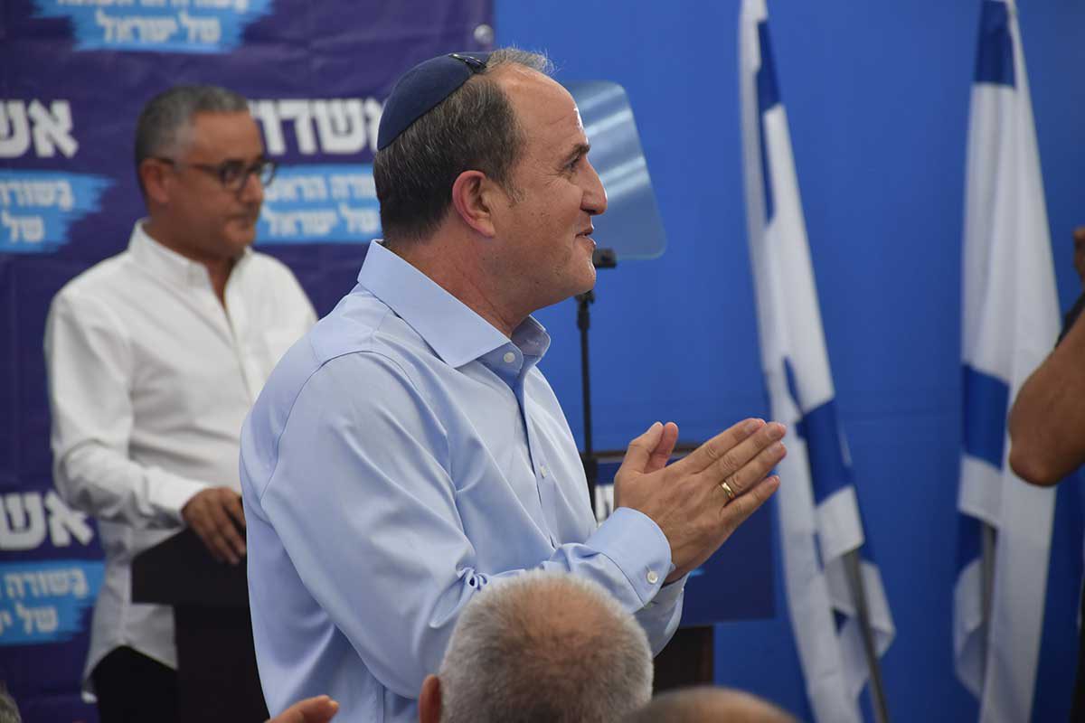 יצא לדרך. ״אני מתחייב שאשדוד בראשותי לא תשתנה״