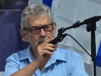 בשקט בשקט, הערב עושים היסטוריה... פוליטית.