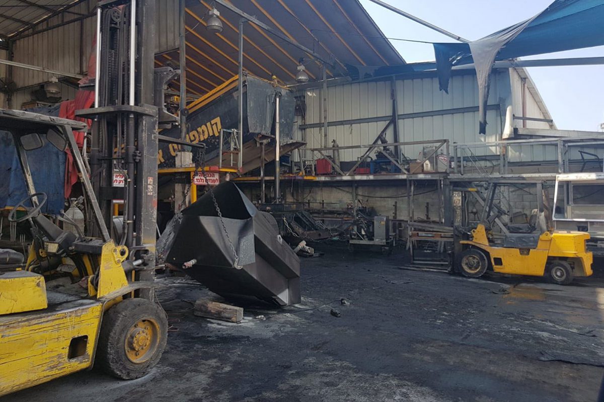 פיצוץ במסגרייה לציוד כבד - עובד כבן 30 באורח קשה