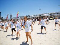 נלחמים בסרטן העור בהפנינג ״החוף הבריא״