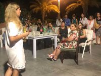 הצצה בלעדית לקוקטייל של הלביאות