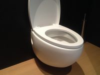 תיקון מיכלי הדחה בשירותים בשיטות חדשות!