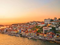 בני אילו עדות זכאים לאזרחות של מדינות נוספות כיום ומדוע?