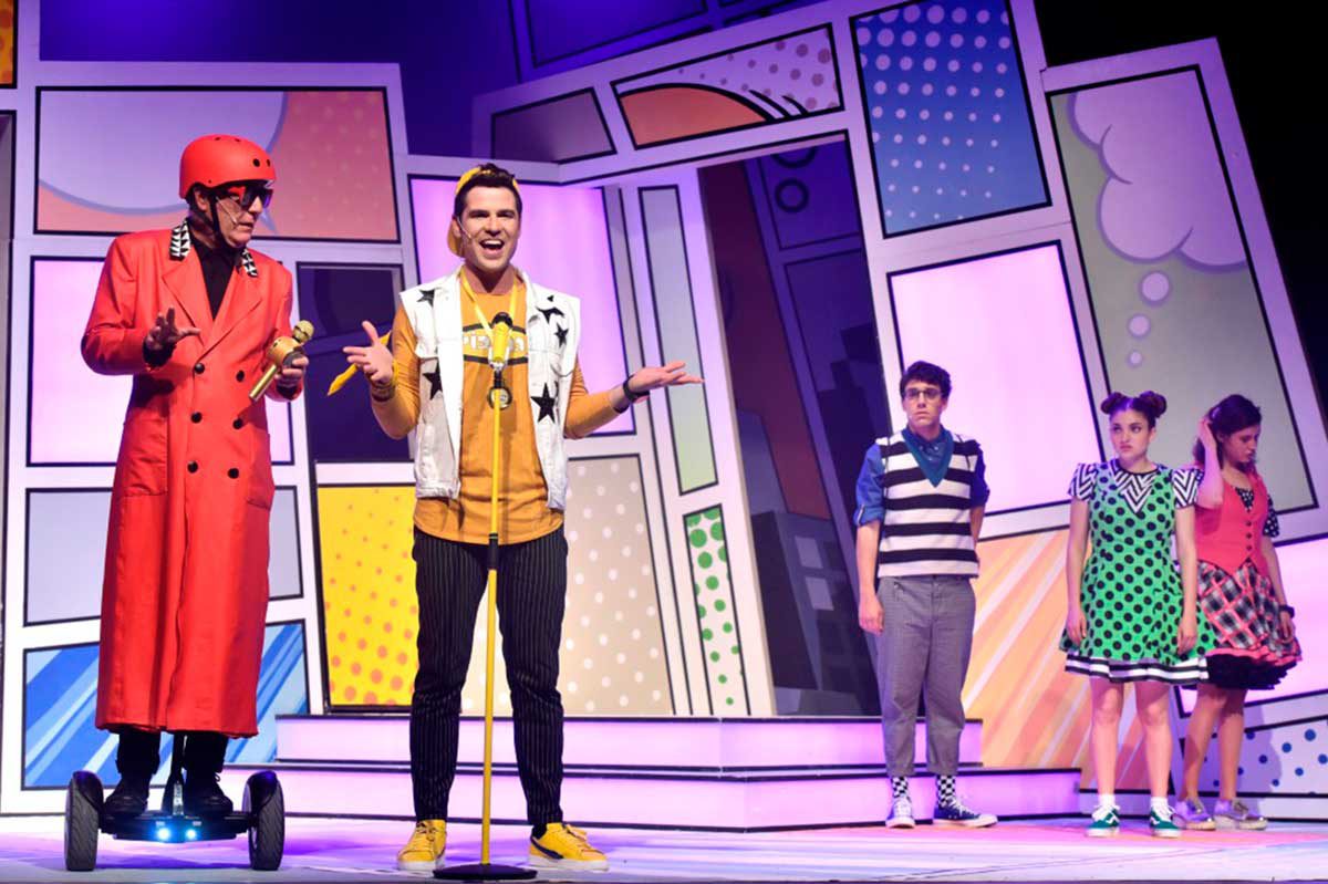 פרימיירה חגיגית להצגה "מבצע קומיקס" באשדוד.