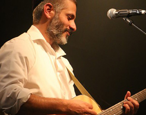 אביתר בנאי ב"תנועה"