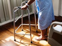 היתרונות של מיטה סיעודית בבית