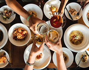 כל הטיפים לשרוד את ארוחות החג הקרובות בשלום