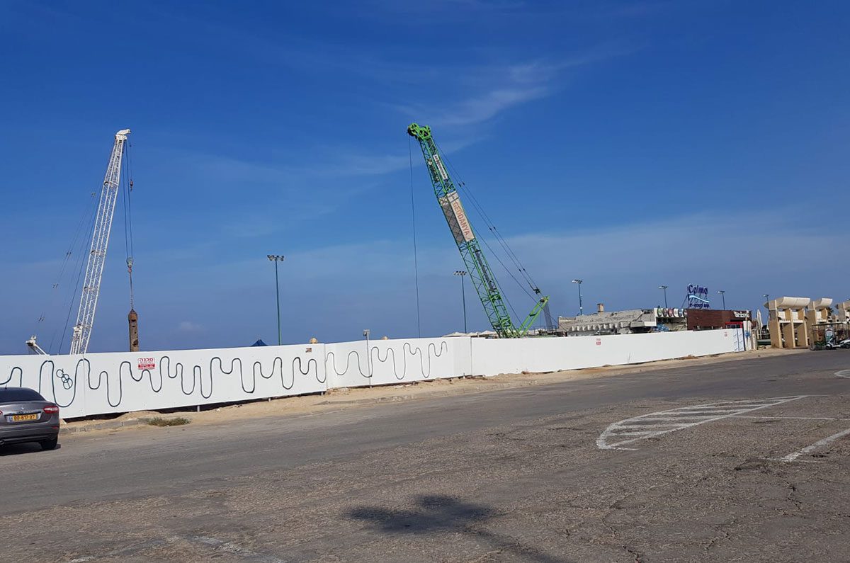 תיירות או ירוק?