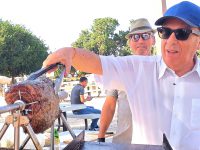 בסוכות ממנגלים באשדוד