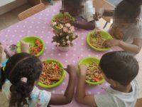 כלים חד פעמיים OUT