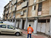 גבר כבן 45 נפל מגג ברחוב הראשונים