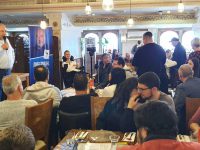 ליברמן נפגש עם פעילים במסעדת ארמיס