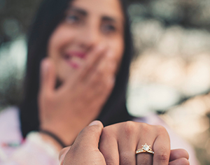 וינטאג לא רק בגדים גם טבעת אירוסין